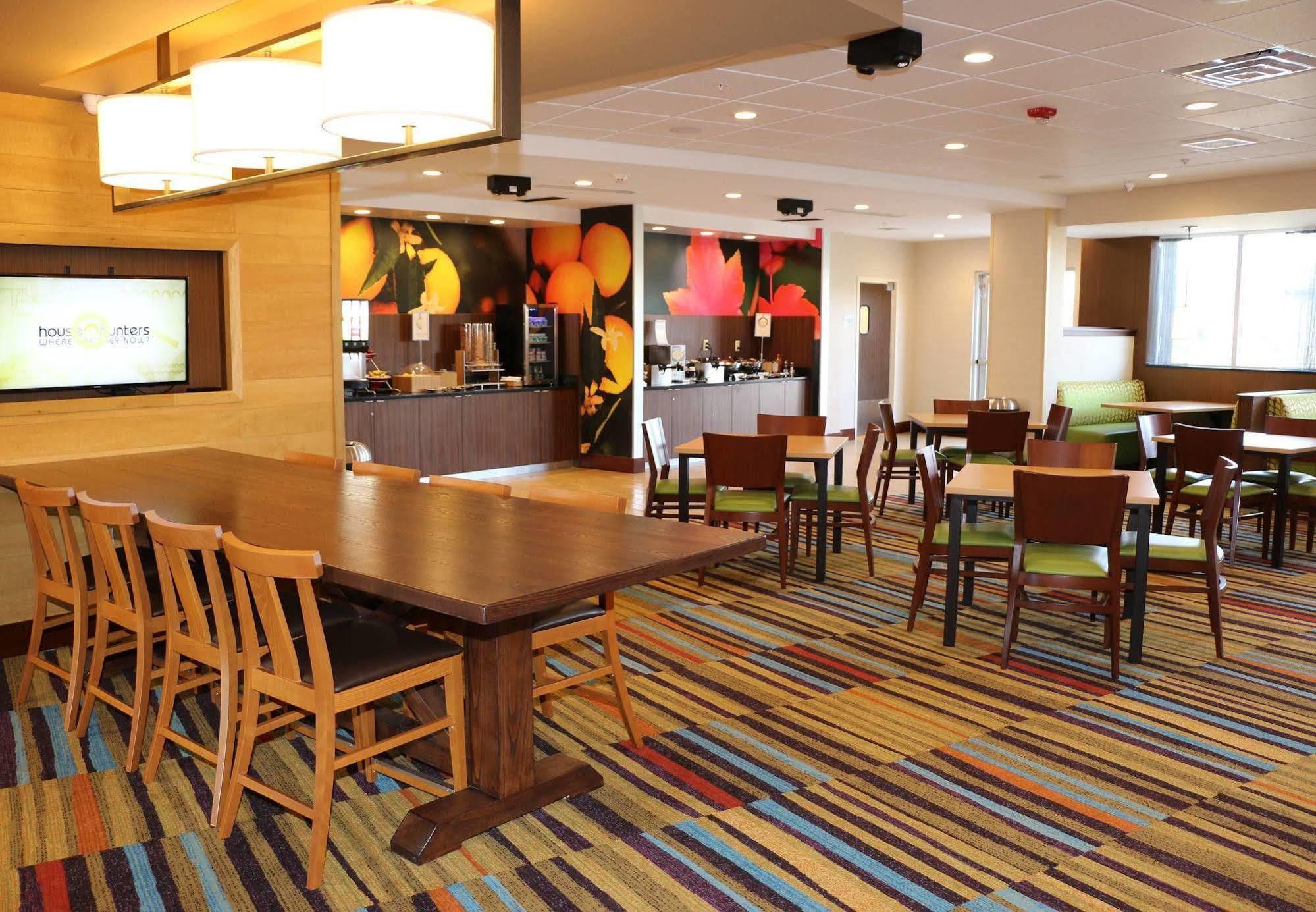 Fairfield Inn & Suites By Marriott Боулинг-Грин Экстерьер фото